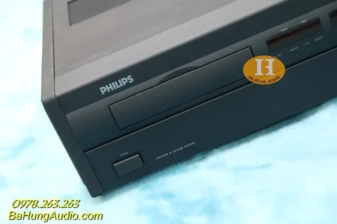 Những đặc điểm nổi trội của chiếc đầu CD Philips LHH-600B