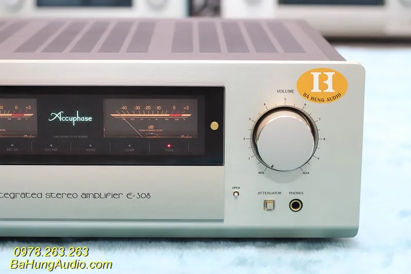 amply cao cấp Accuphase E308.