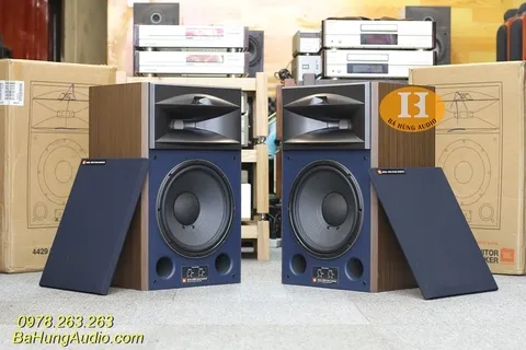 Vì sao nên mua loa JBL 4429?
