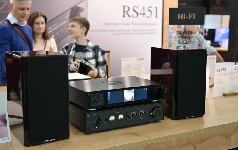HiFi Rose RS451: Giải pháp mở rộng linh hoạt cho hệ thống âm thanh tai nghe