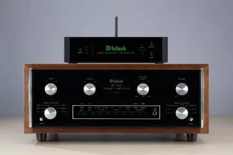 McIntosh MB25: Giải pháp bổ sung kết nối không dây cho các dàn âm thanh 