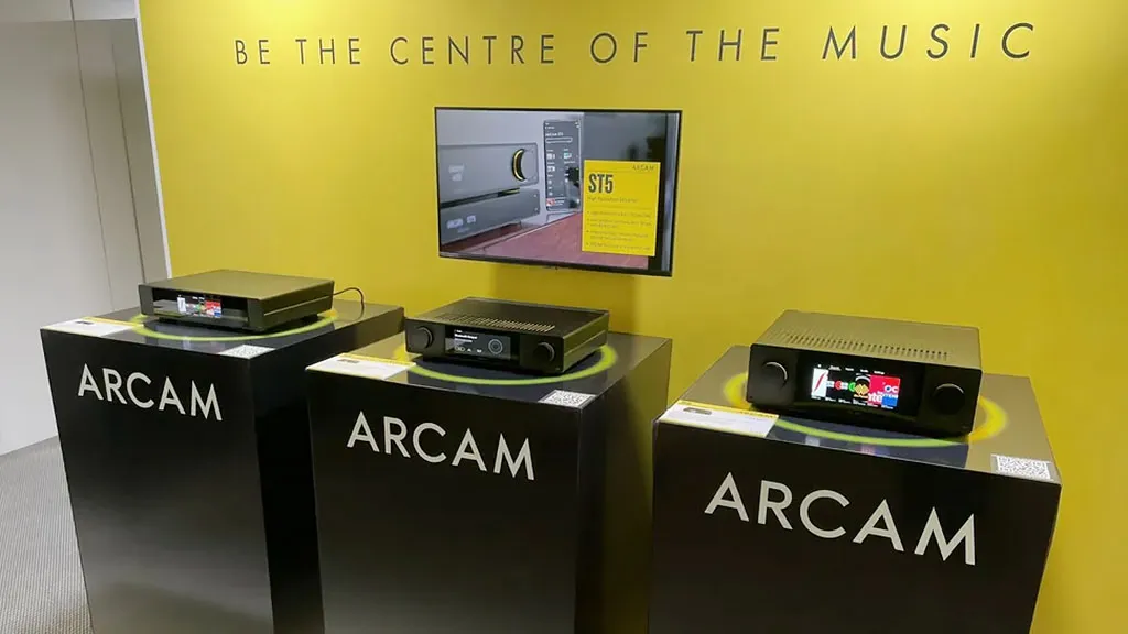 arcam_radia_series_008.jpg (86 KB)