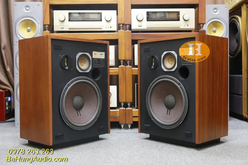 Loa JBL L65