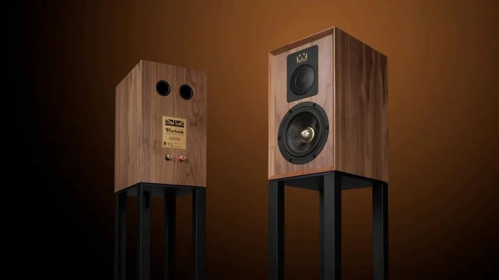 wharfedale_aston_008.jpg (79 KB)